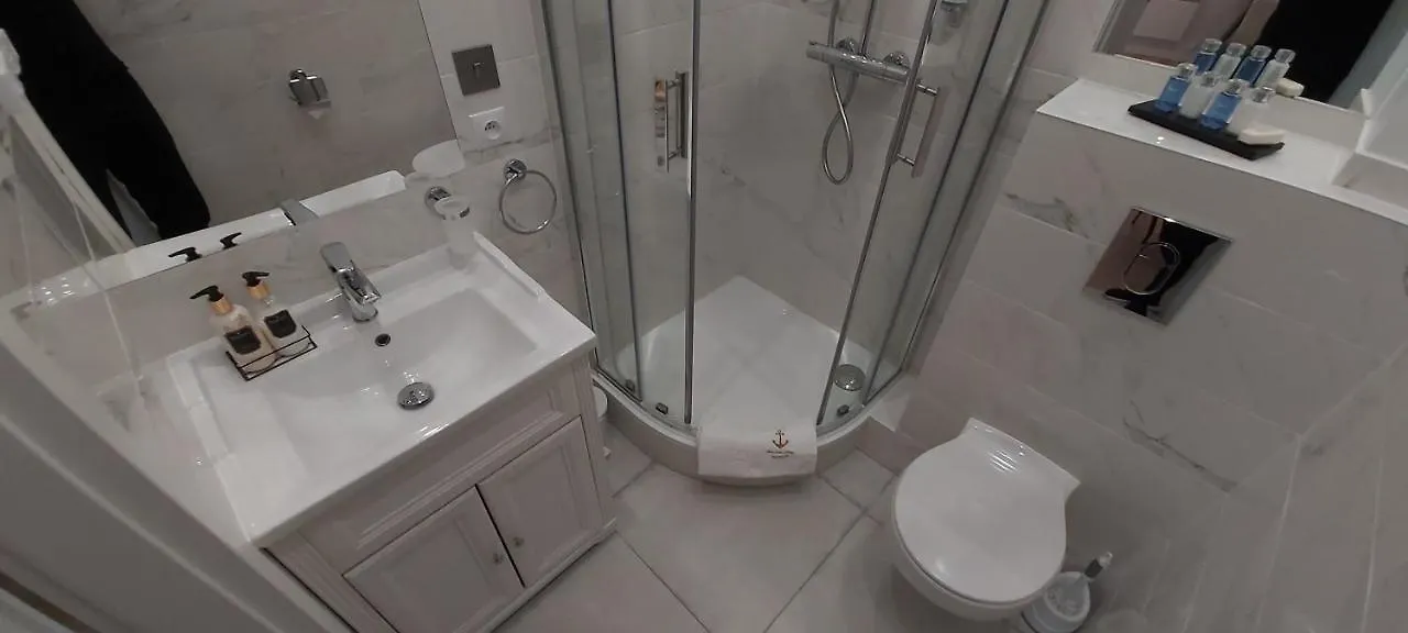 123 Sadi Carnot, Classe 2 Etoiles Saint-Raphael  Apartment